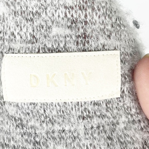 DKNY Soft Gray Cowl Neck High Low Sweater Size Medium - Picture 5 of 9